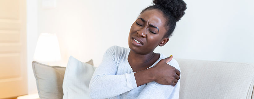 patient needing shoulder pain treatment in Marlton