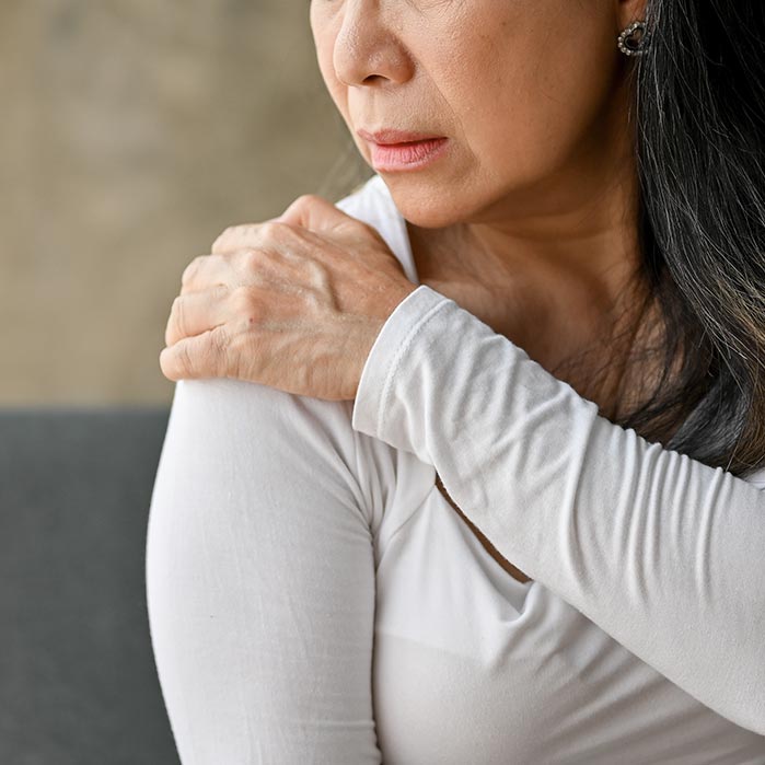 shoulder tendinopathy chiropractor in Marlton NJ