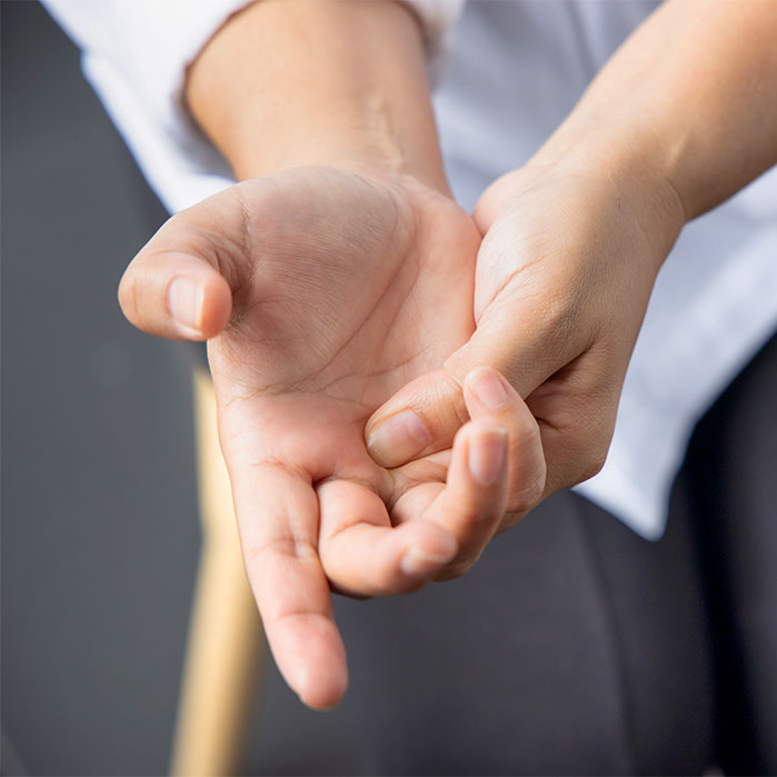 trigger finger chiropractor in Marlton NJ